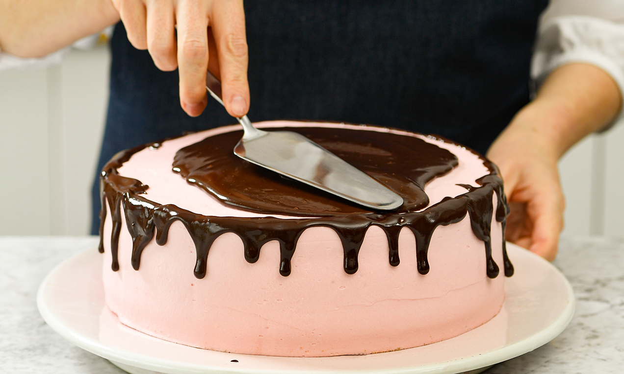 Jak vytvořit dokonalý Drip Cake - postup 3